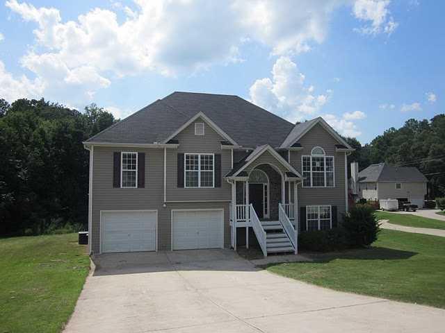 52 Four Oaks Dr., Powder Springs, GA 30127