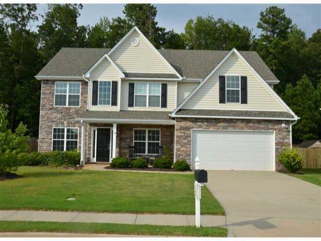663 Country Grove Ln., Auburn, GA 30011