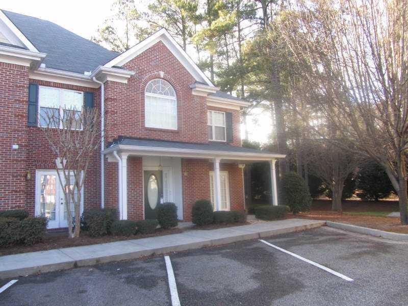 2075 Pine Tree Dr. #E-4, Buford, GA 30518