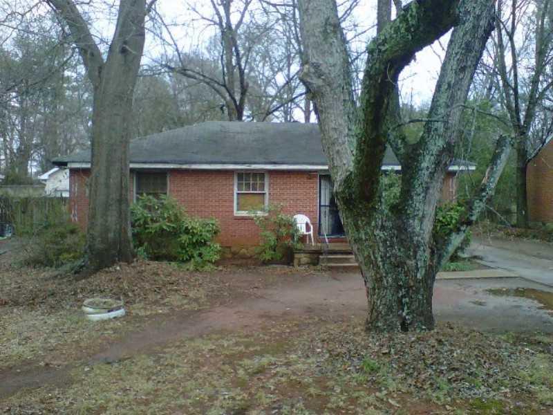 1916 2nd Ave., Decatur, GA 30032