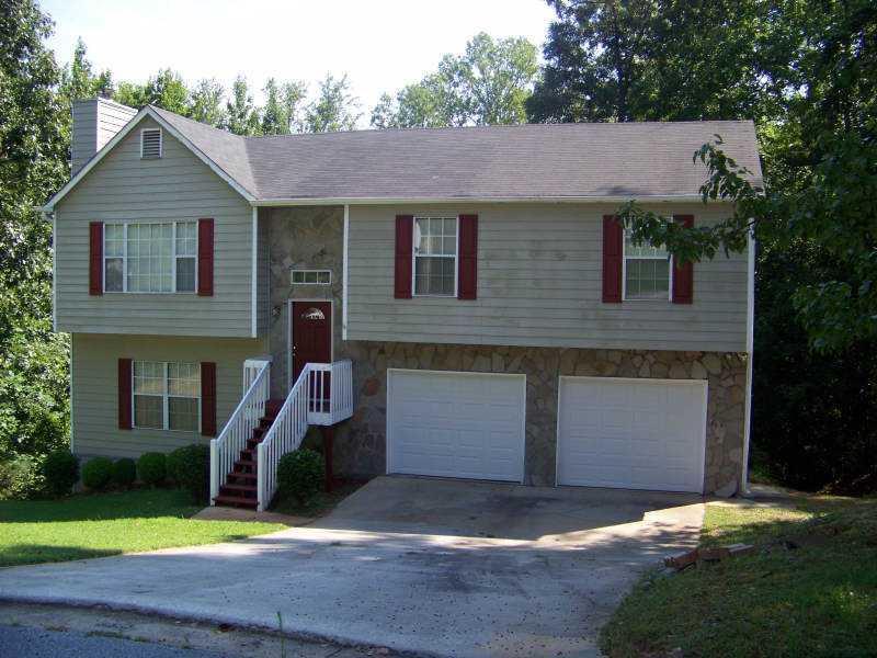 6215 Pembroke Way, Douglasville, GA 30134