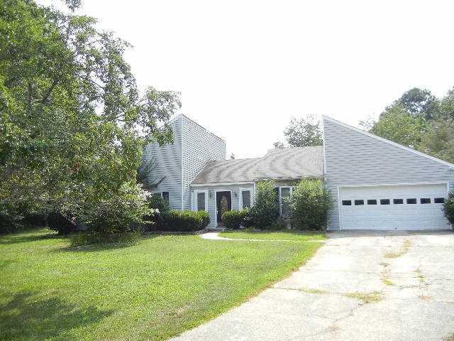 5269 Meadowdale Ct., Norcross, GA 30092