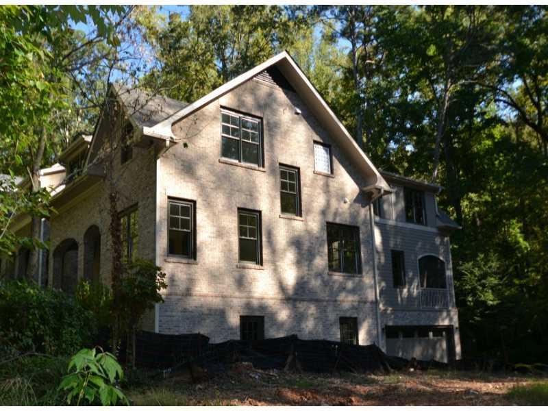 1733 Hummingbird Ln., Atlanta, GA 30307