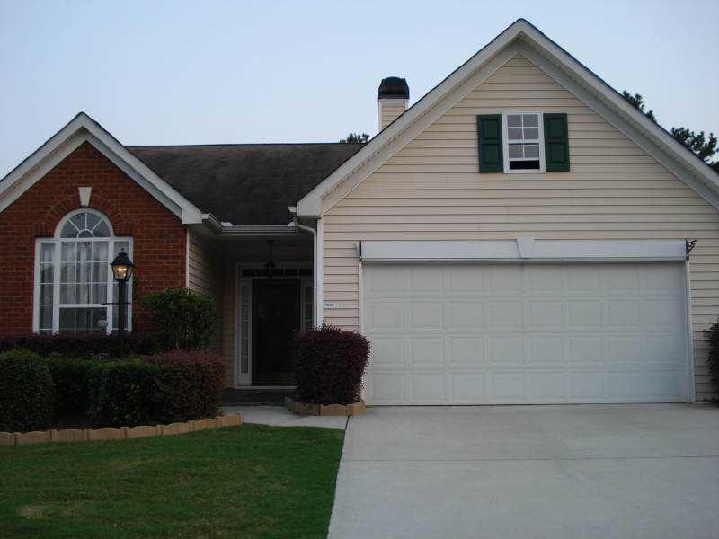 414 Avian Forest Dr., Stockbridge, GA 30281