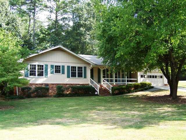 1912 Farmwood Dr., Lawrenceville, GA 30043