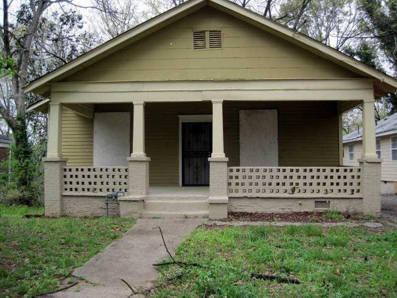 1887 Lakewood Ter., Atlanta, GA 30315