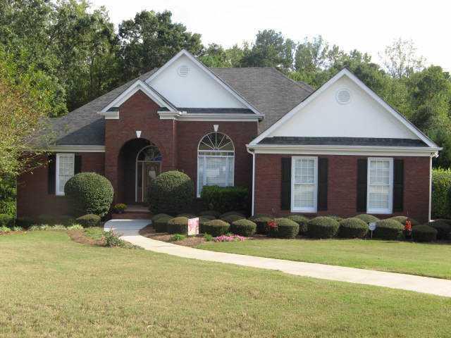 3051 Glenview Ln., Monroe, GA 30656