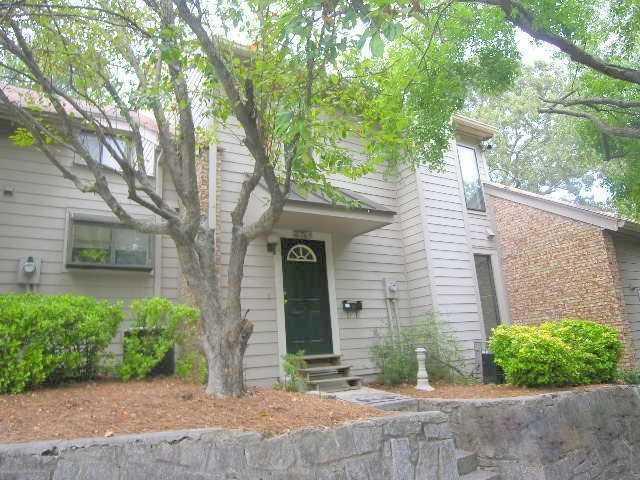 3724 Stonewall Cir. #-, Atlanta, GA 30339
