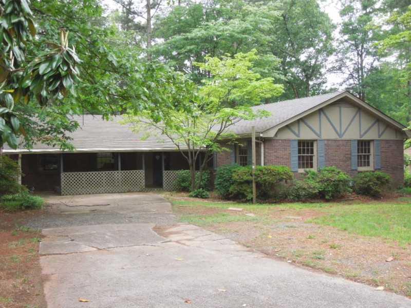 671 Manor Ridge Dr., Mableton, GA 30126