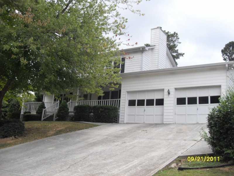 110 Hayfield Way, Sugar Hill, GA 30518