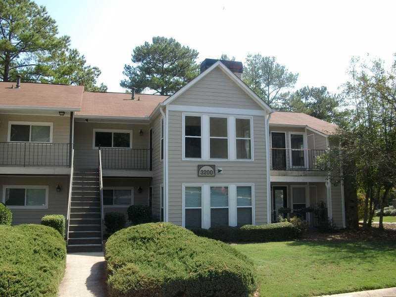 3210 Lake Pointe Cir. #2110, Roswell, GA 30075