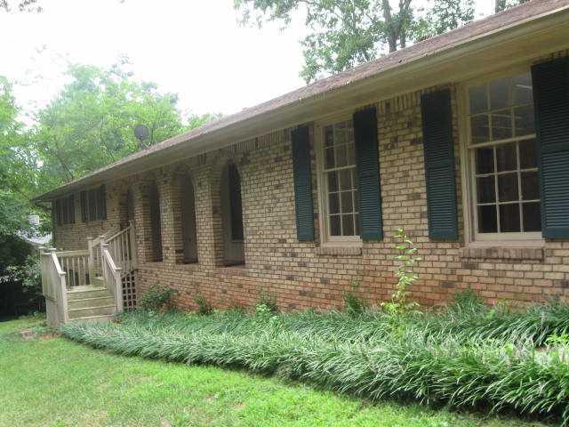 442 SE Willowbrook Ct., Marietta, GA 30082