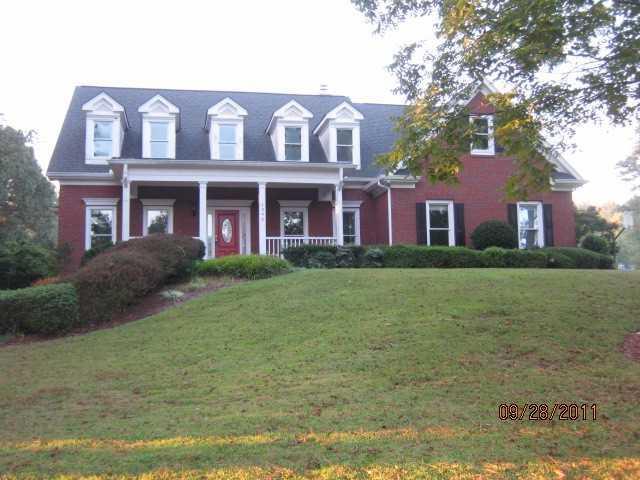 1292 Green Turf Dr., Snellville, GA 30078