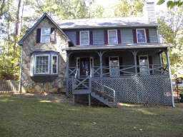 206 Nacoochee Dr., Woodstock, GA 30188