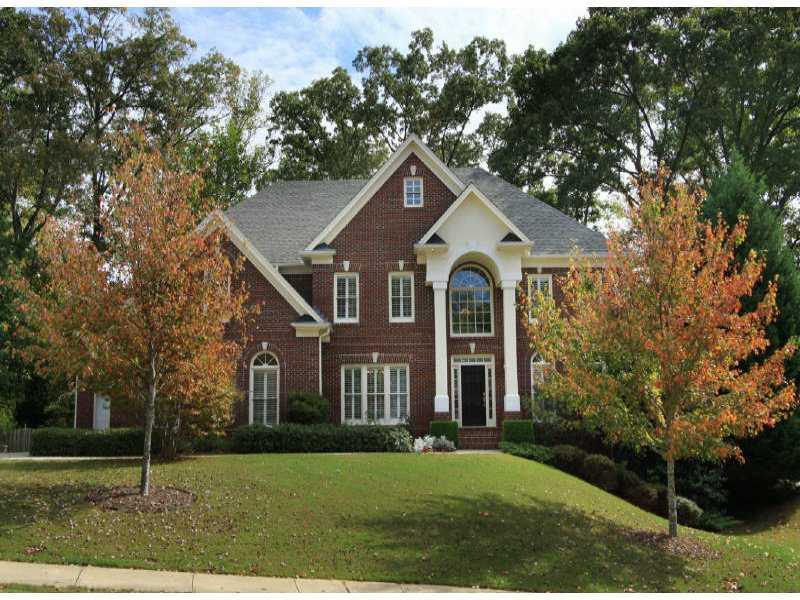 6015 Tangletree Dr., Roswell, GA 30075