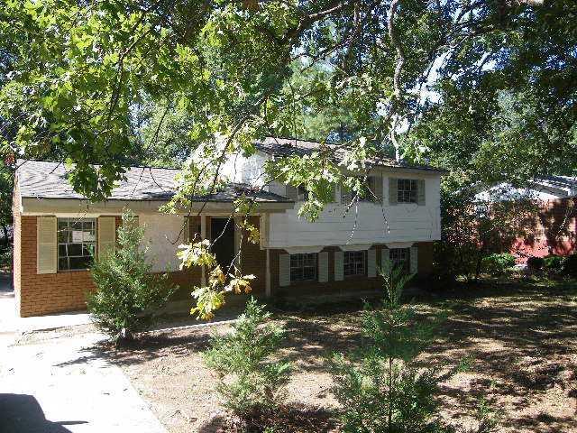 1582 Cooledge Rd., Tucker, GA 30084