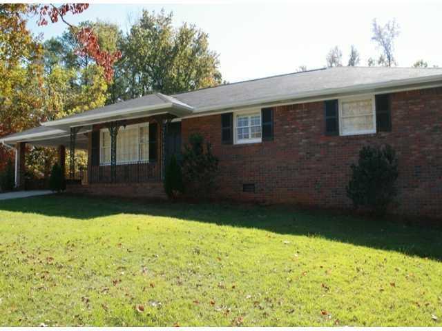 541 Favorwood Dr., Marietta, GA 30060