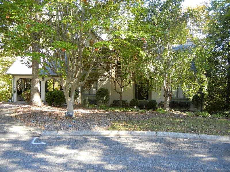 155 Spring Dr., Roswell, GA 30075