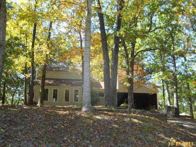 225 Little Brook Ln., Woodstock, GA 30188