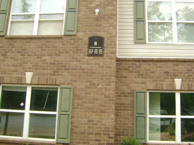 8302 Fairington Village Dr., Lithonia, GA 30038