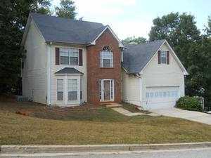 7124 Stonebrook Cir., Lithonia, GA 30058