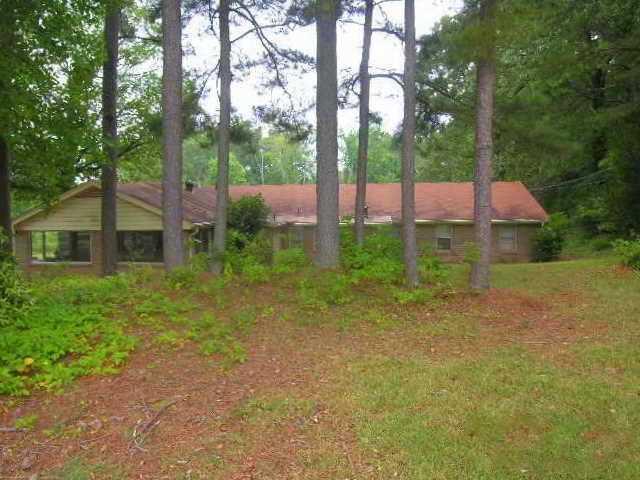 403 Puckett Ter., Lilburn, GA 30047