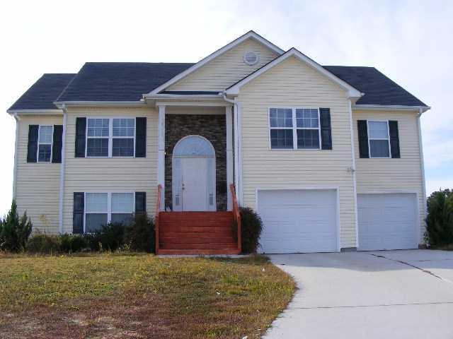 2324 Morgan Hill Dr., Dacula, GA 30019