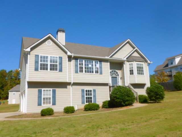 6312 Fairoaks Pl., Douglasville, GA 30135