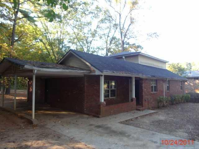 2601 Beeler Dr., Atlanta, GA 30315