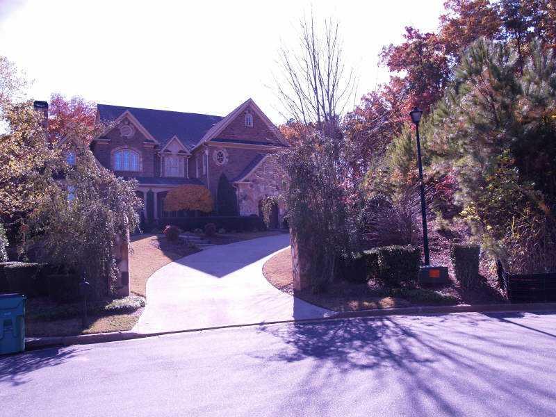 9040 Campestral Ct., Duluth, GA 30097