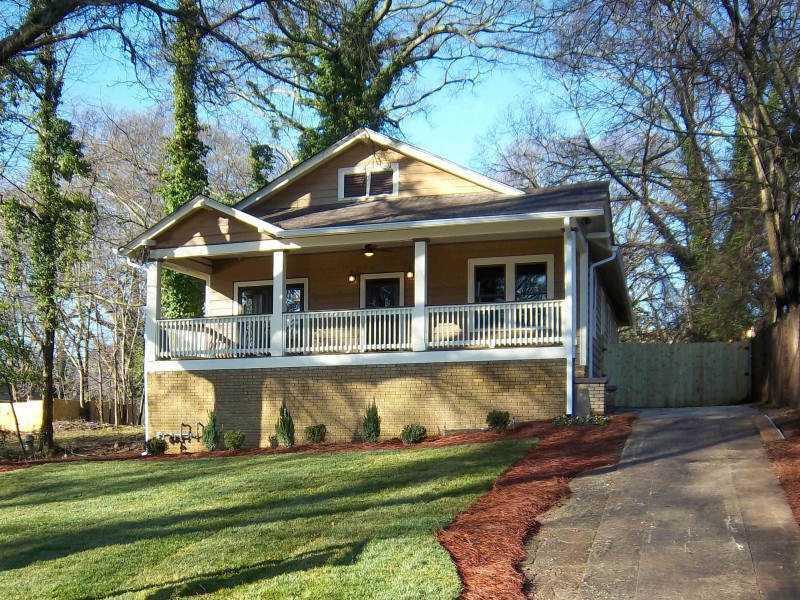 765 Azalia St., Atlanta, GA 30310