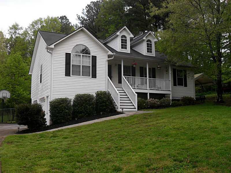 203 Hawkins Farm Cir., Ball Ground, GA 30107