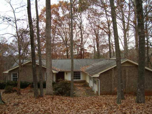 1310 Larkview Dr., Lilburn, GA 30047
