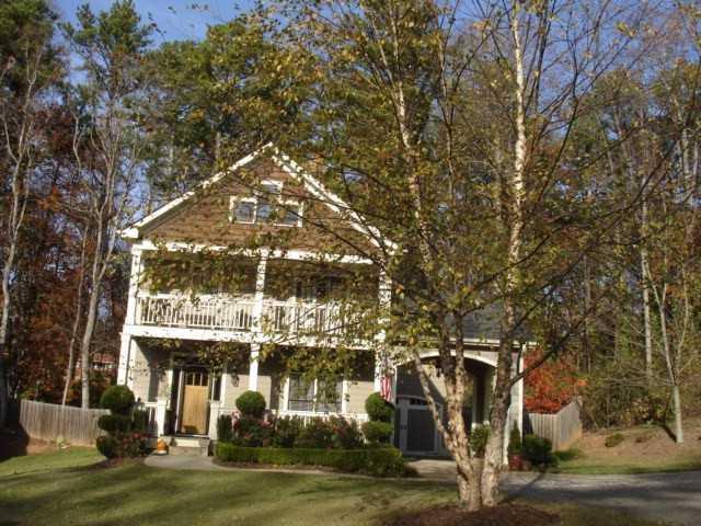 2374 Glynn Dr., Atlanta, GA 30316