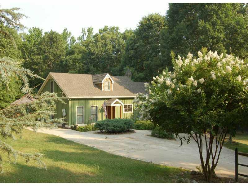 4810 Ridgewood Rd., Monroe, GA 30656