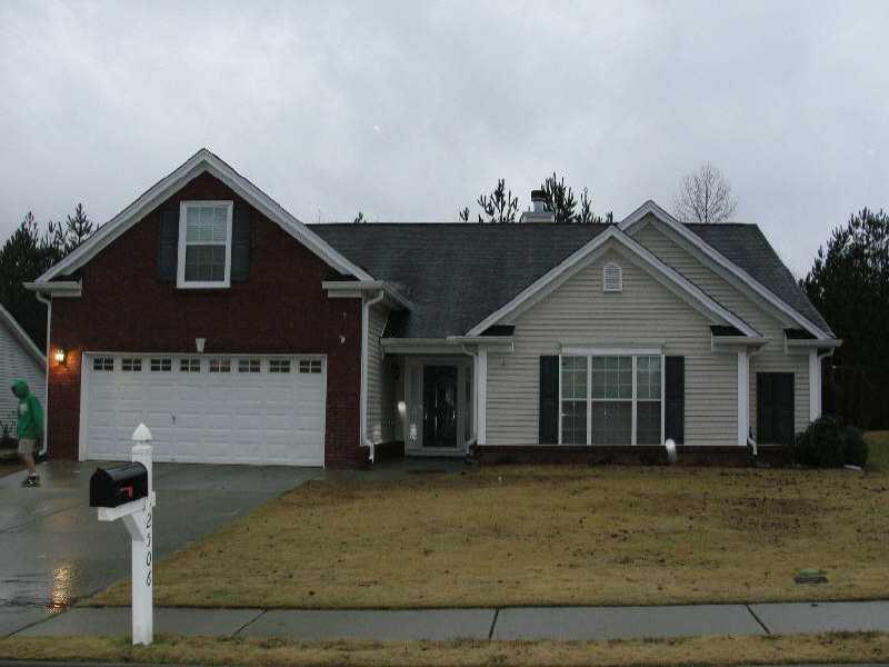 2506 Creek Station Dr., Buford, GA 30519