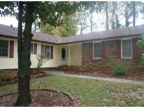 2788 Rosemont Dr., Lawrenceville, GA 30044