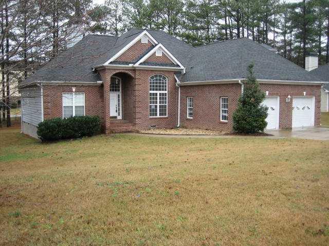 3265 Rockport Dr., Lithonia, GA 30038