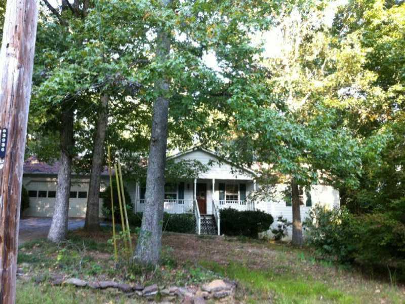 3975 Hidden Oak Ln., Buford, GA 30519