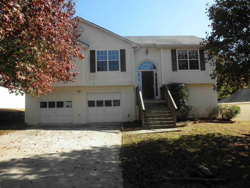 3014 Hampton Club Way, Lithonia, GA 30038