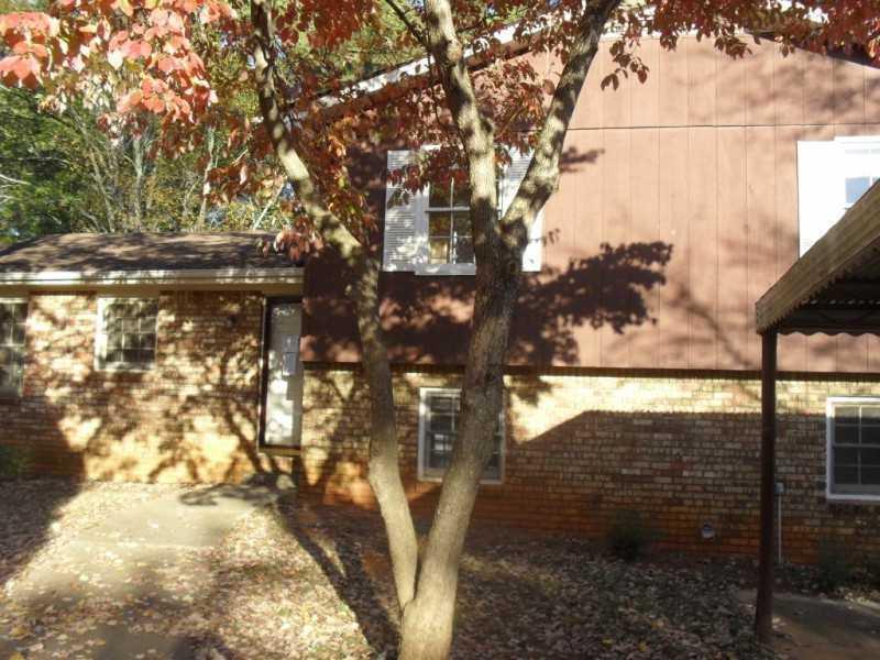 3085 Macedonia Dr., Powder Springs, GA 30127