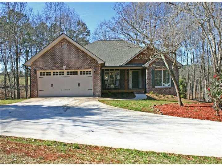 945 Upper Burris Rd., Canton, GA 30114
