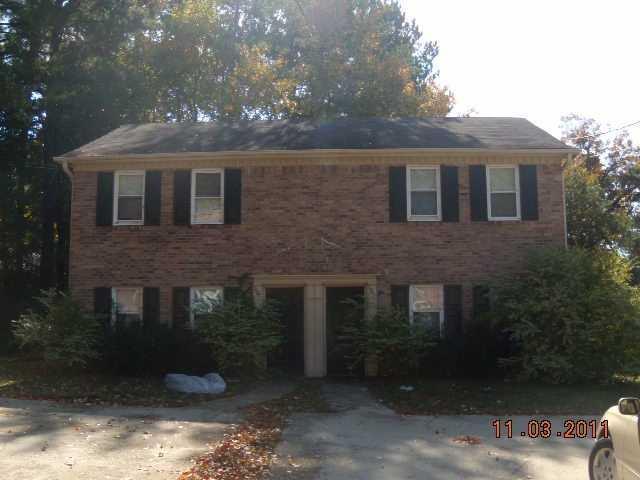 1725 Sturgeon Rd., Buford, GA 30518