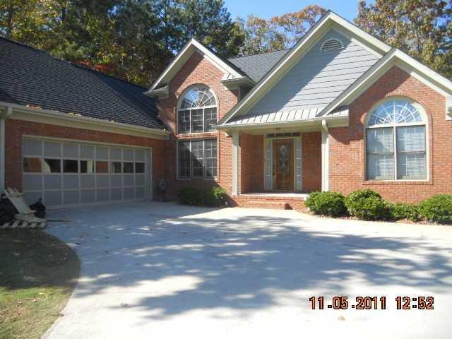 2226 Woodbriar Dr., Buford, GA 30518