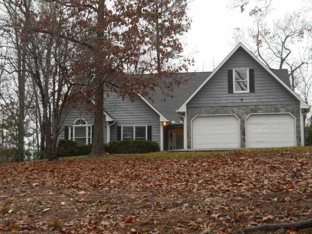 2043 Laurel Cove, Ball Ground, GA 30107