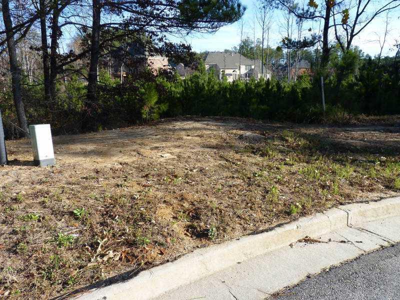 2593 Heritage Lake Cove Ln., Grayson, GA 30017