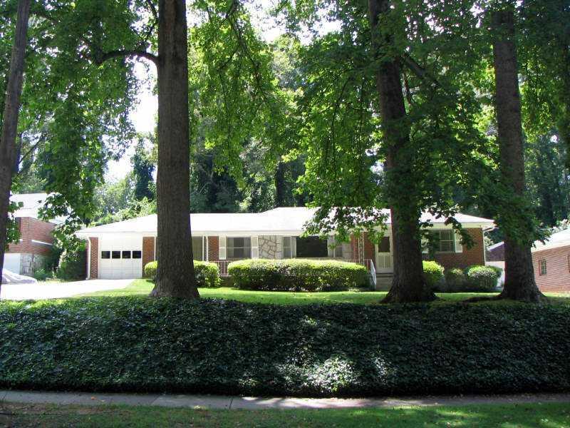 374 W Parkwood Rd., Decatur, GA 30030