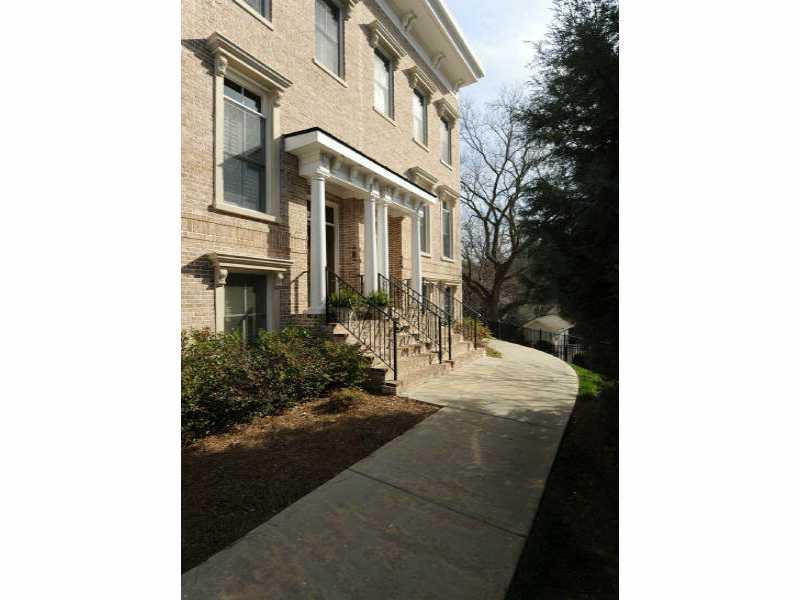186 Inman Ln. #605, Atlanta, GA 30307