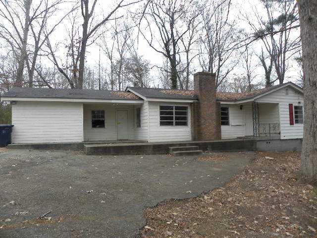 741 S Deshon Rd., Lithonia, GA 30058