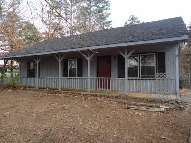 3920 Pine Shore Cir., Gainesville, GA 30501